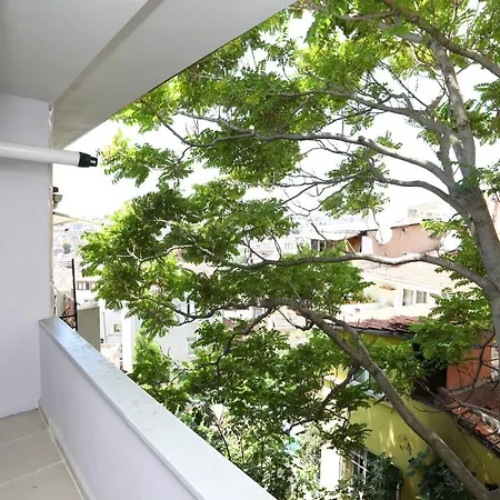Flat With Balcony And Shared Terrace In Beyoglu Apartment Istanbul